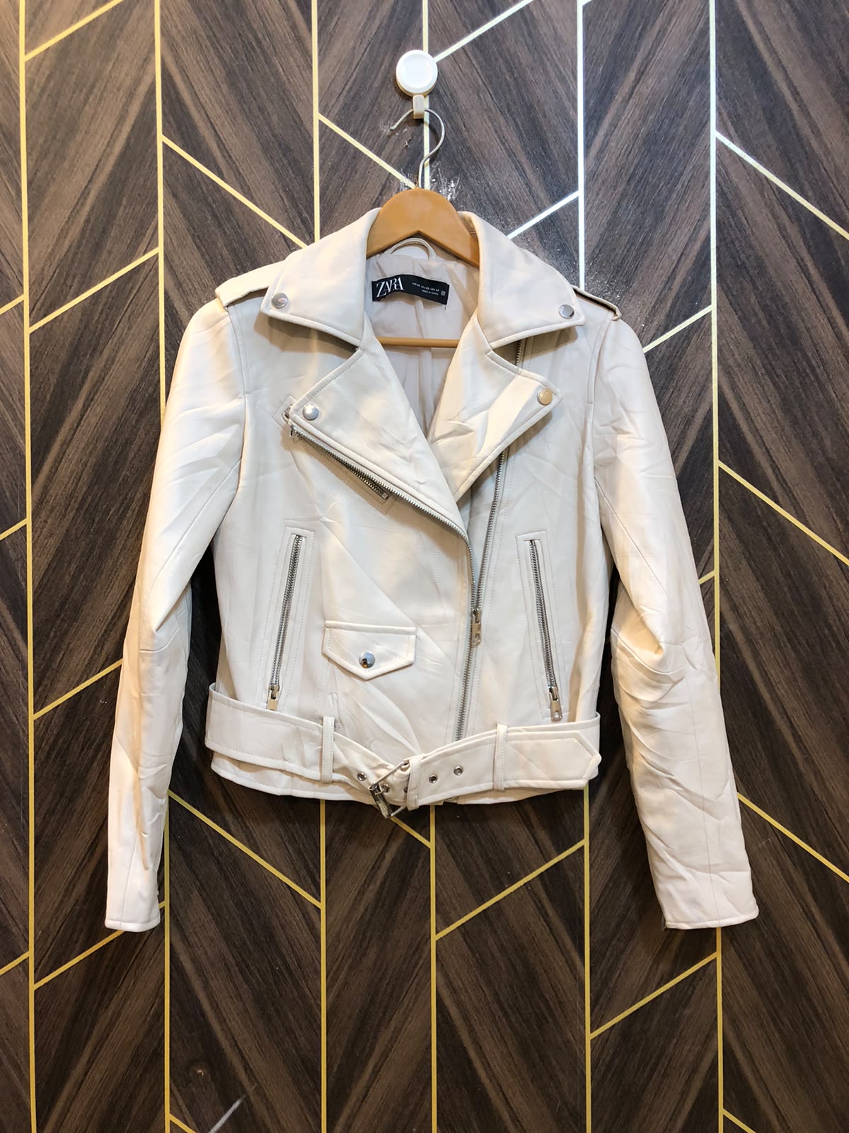 Women Leather Crop Jacket Medium | Size | Chest 19 | Length 19