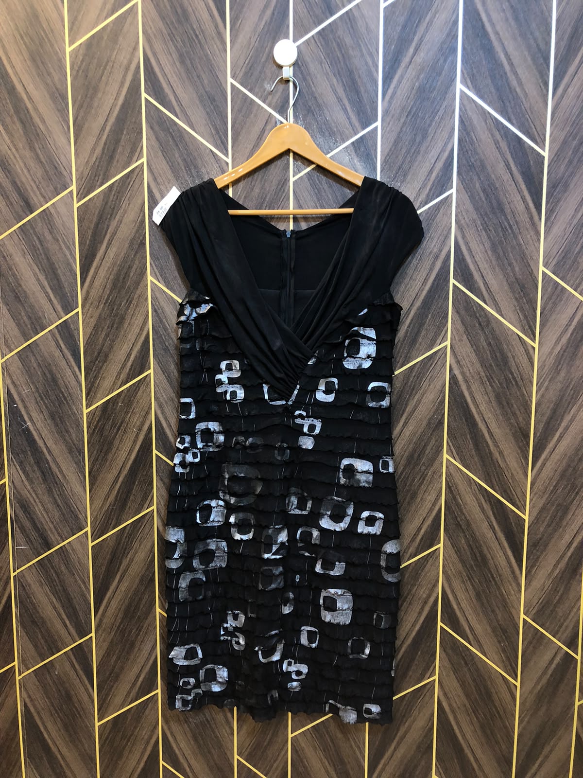 Mini Dress Jersey Medium Size Chest 19 Length 39