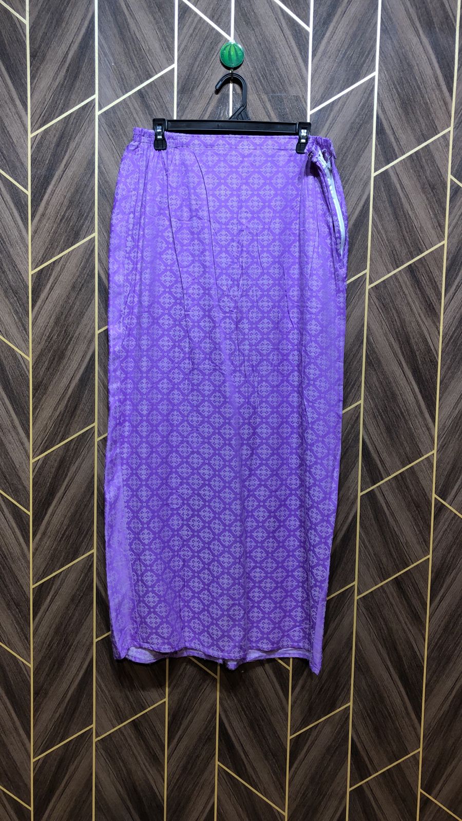 Silk Cordset – Small (Shirt Chest 19 , Length 38 | Skirt Waist 30, Length 40 )