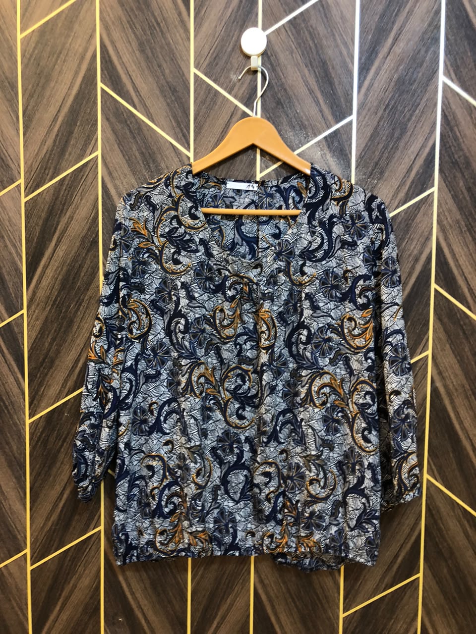 Western Top Chiffon – Medium Size (Chest: 19, Length: 25  )  baggy