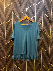 T-Shirt Jersey Medium Size Length 29 baggy