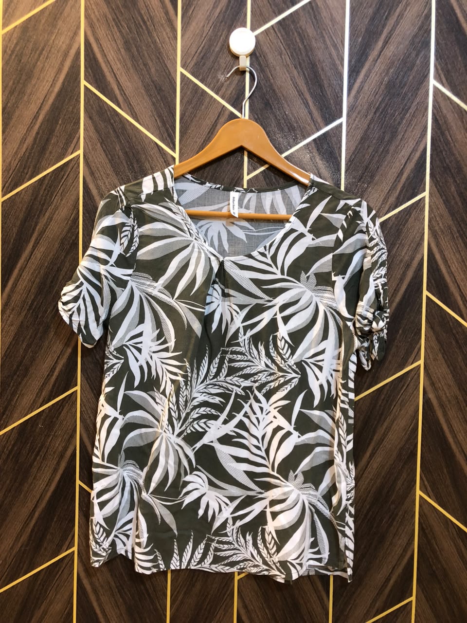 Trendy Linen CropTop Size Medium