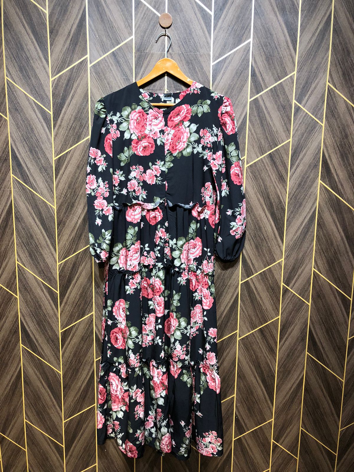 Western Long Maxi Chiffon Medium | Size | Chest 19 | Length 51