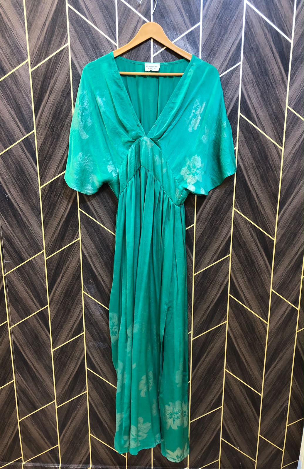 Western Long Maxi Silk Small | Size | Chest 18 | Length 57
