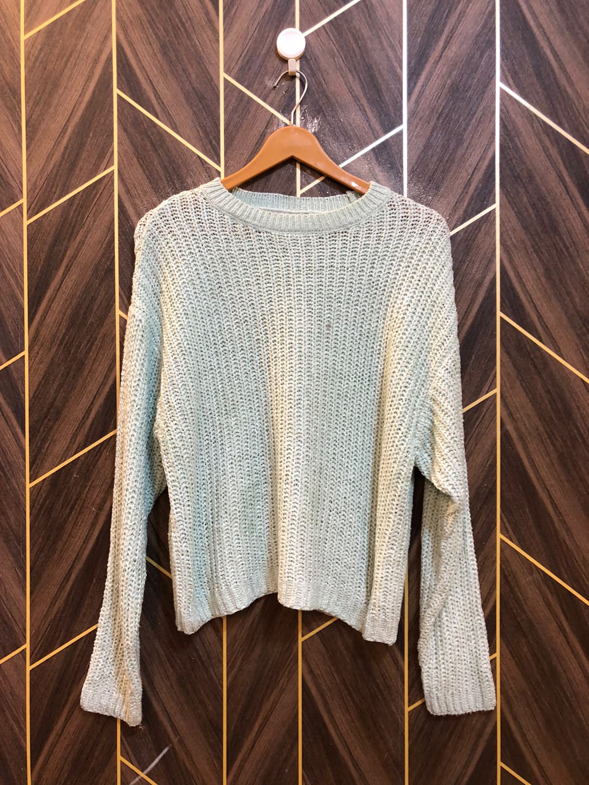 Women Crop Sweater X Large | Size | Chest 22 | Length 23