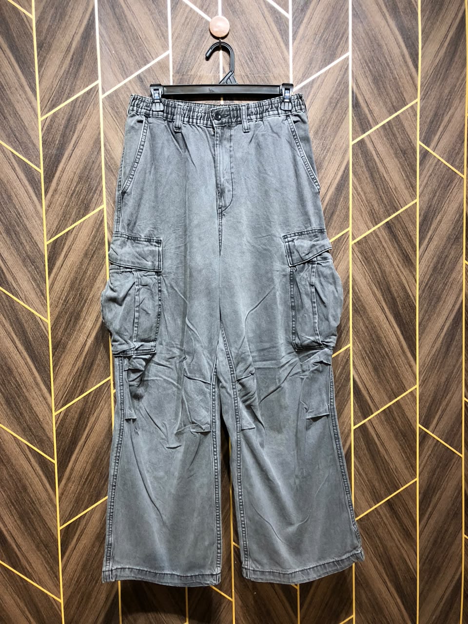 Women Wide Leg Cargo Jeans Medium | Waist 30–32  | Length 40