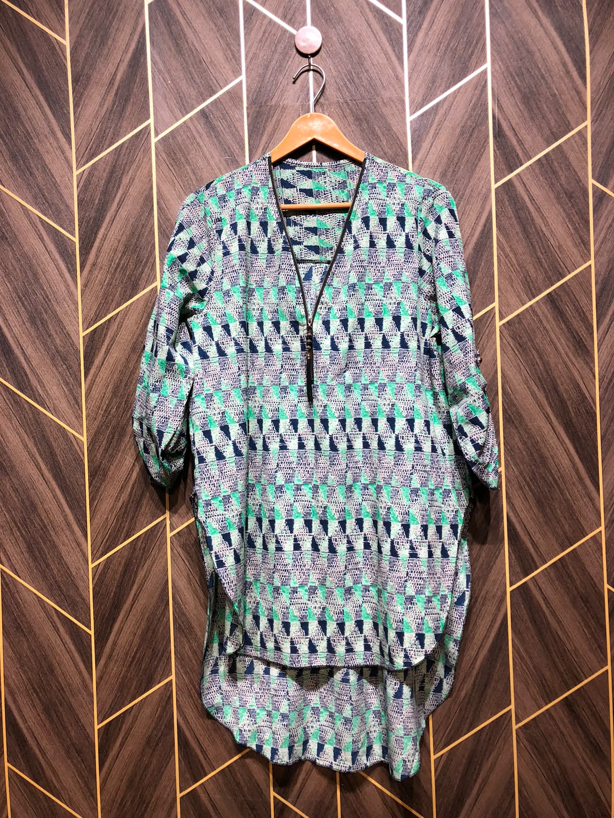 Western Top Chiffon – Medium Size (Chest: 19, Length: 37 )