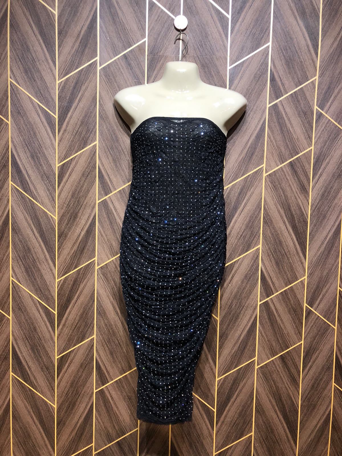 Tube Party Dress Small Size Chest 18 Length 36  body cone