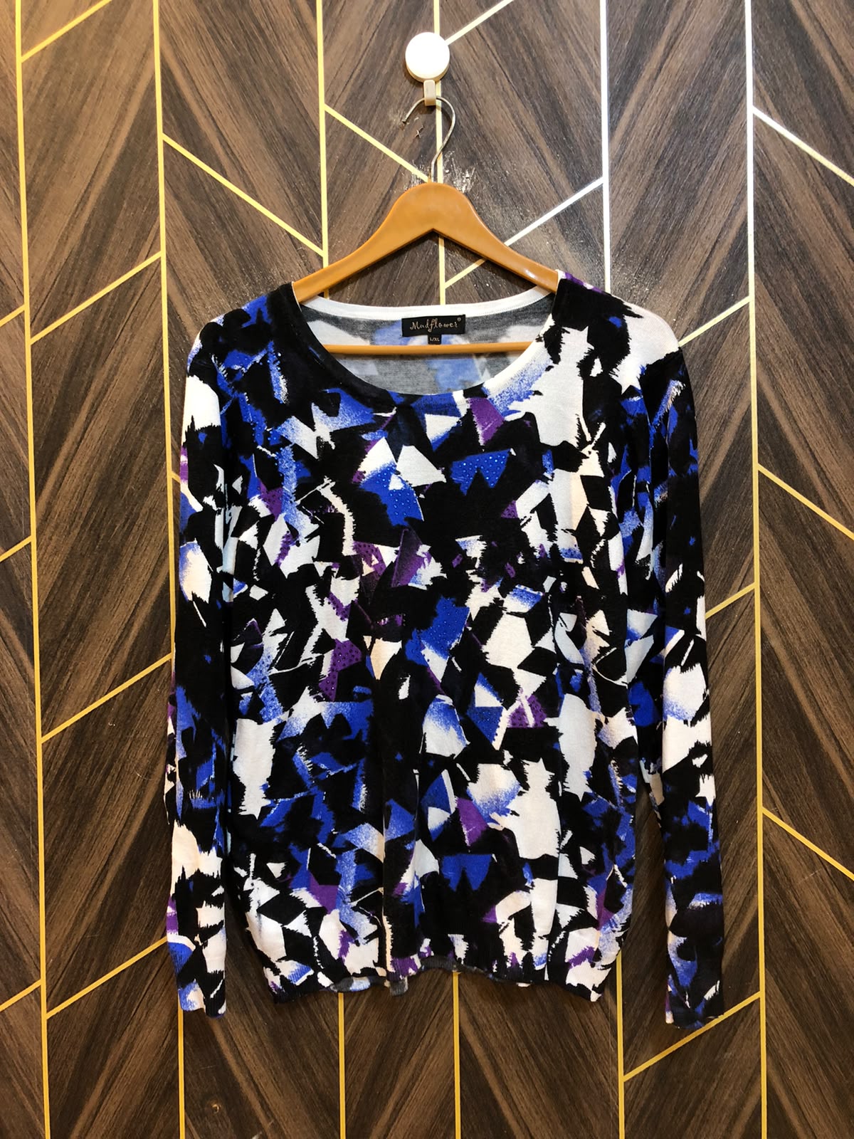 Women Crop Sweater Large | Size | Chest 20 | Length 26