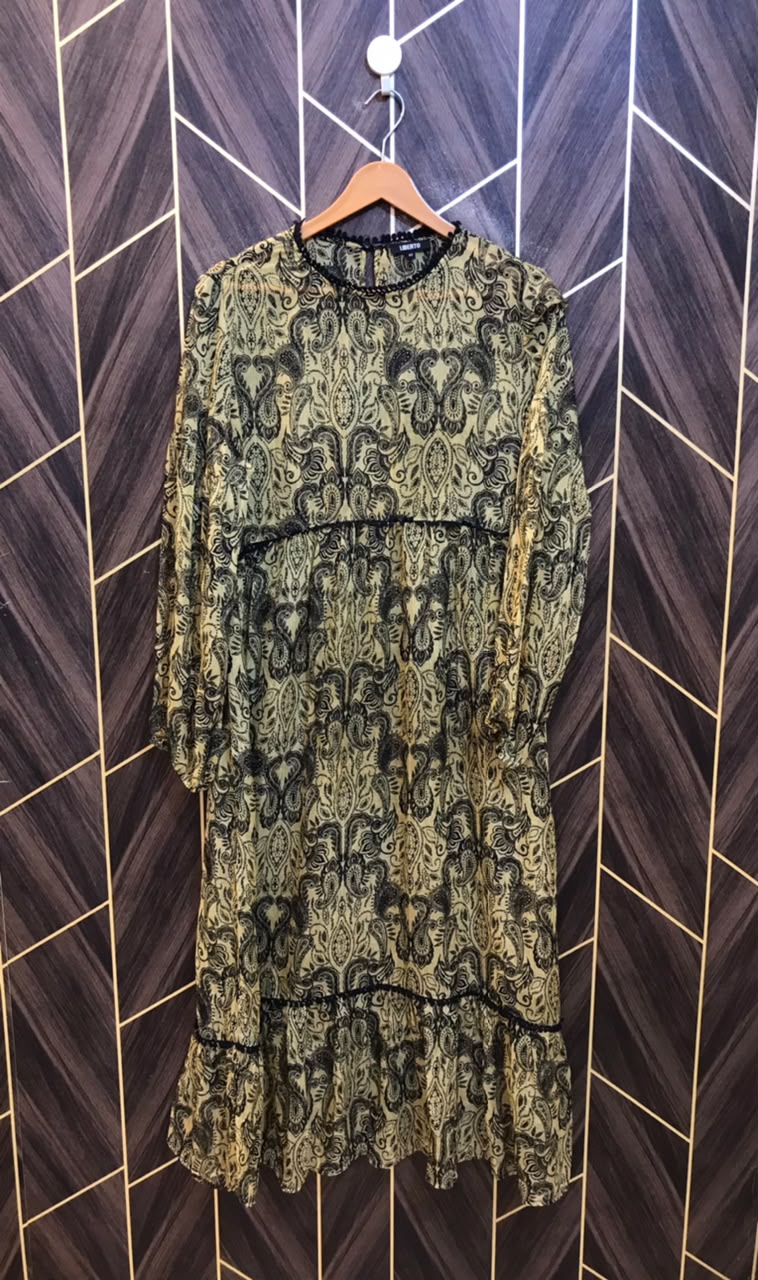Western Long Maxi Chiffon See Through Large | Size | Chest 20 | Length 49