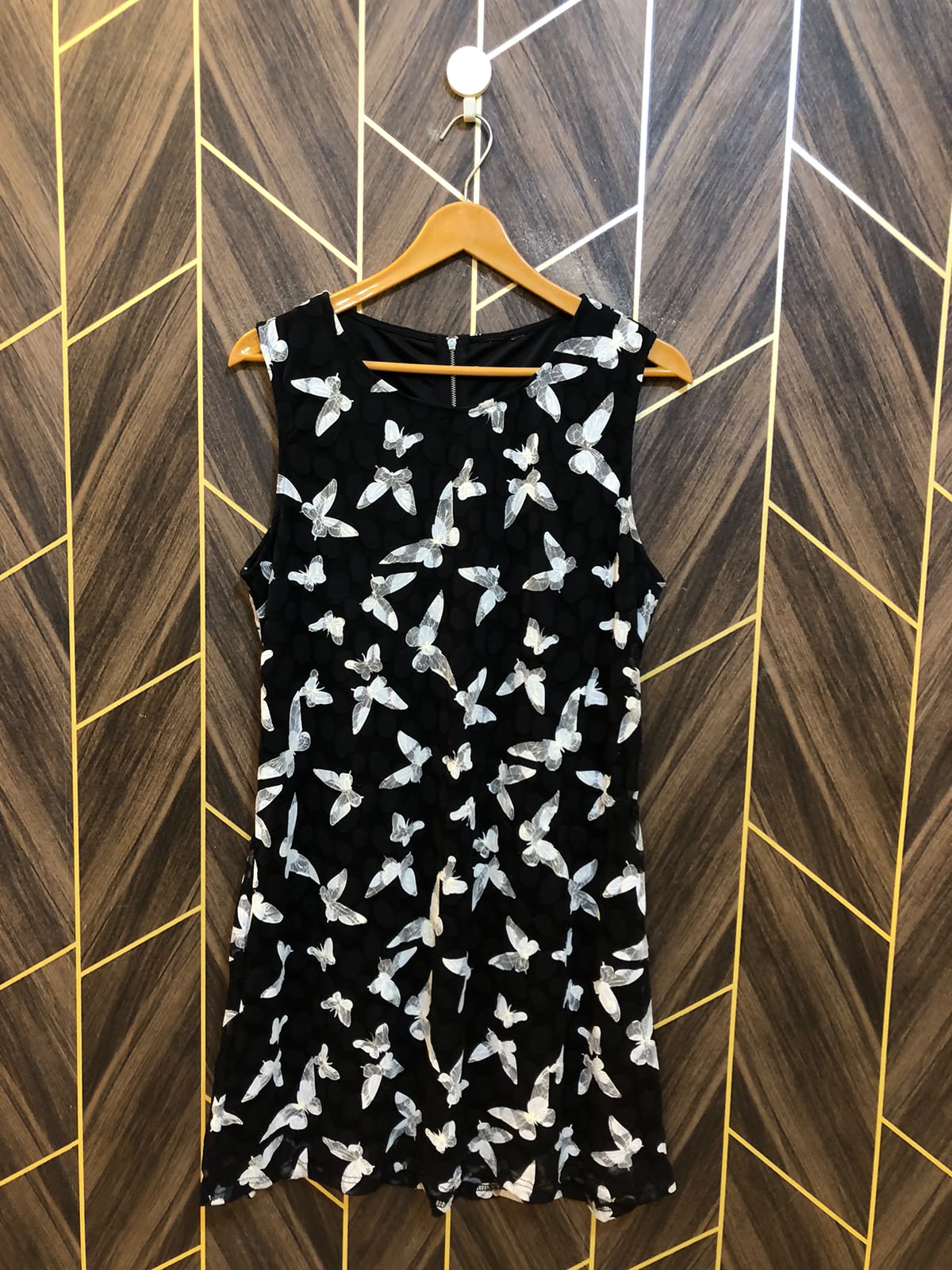 body cone  Jersey Large Size Chest 21 Length 35