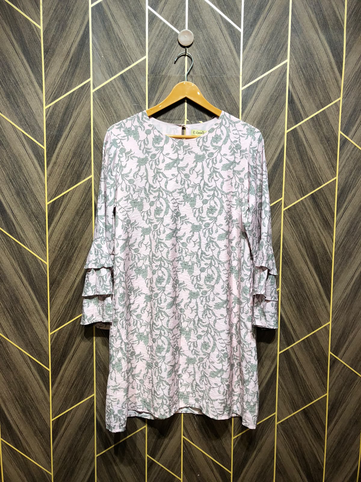 Western Top Linen – Large Size (Chest: 20, Length: 34 )