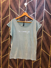 T-Shirt Jersey Medium Size Length 26  baggy
