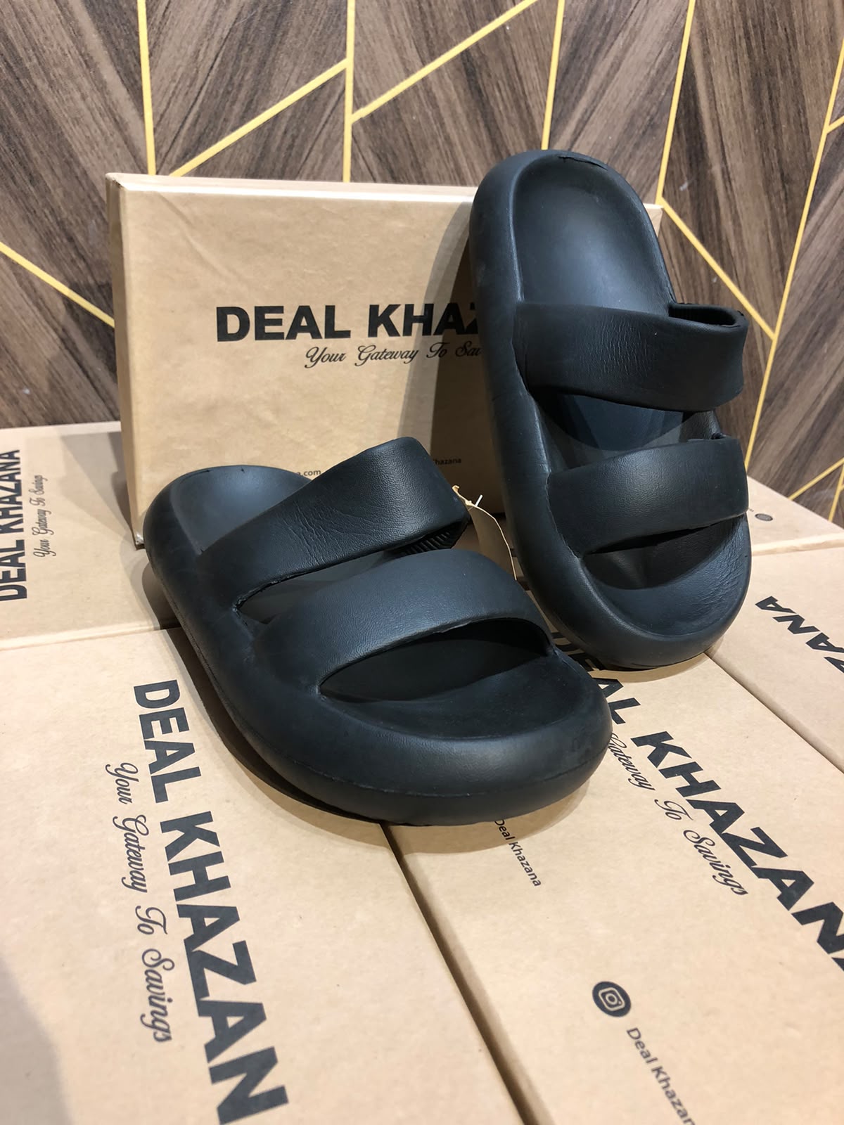 Women Slippers Size 6