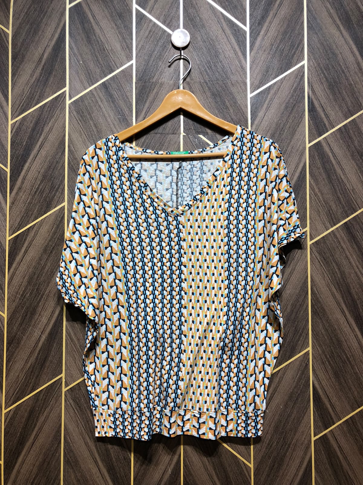 T-Shirt Jersey X Large Size Length 26 Baggy