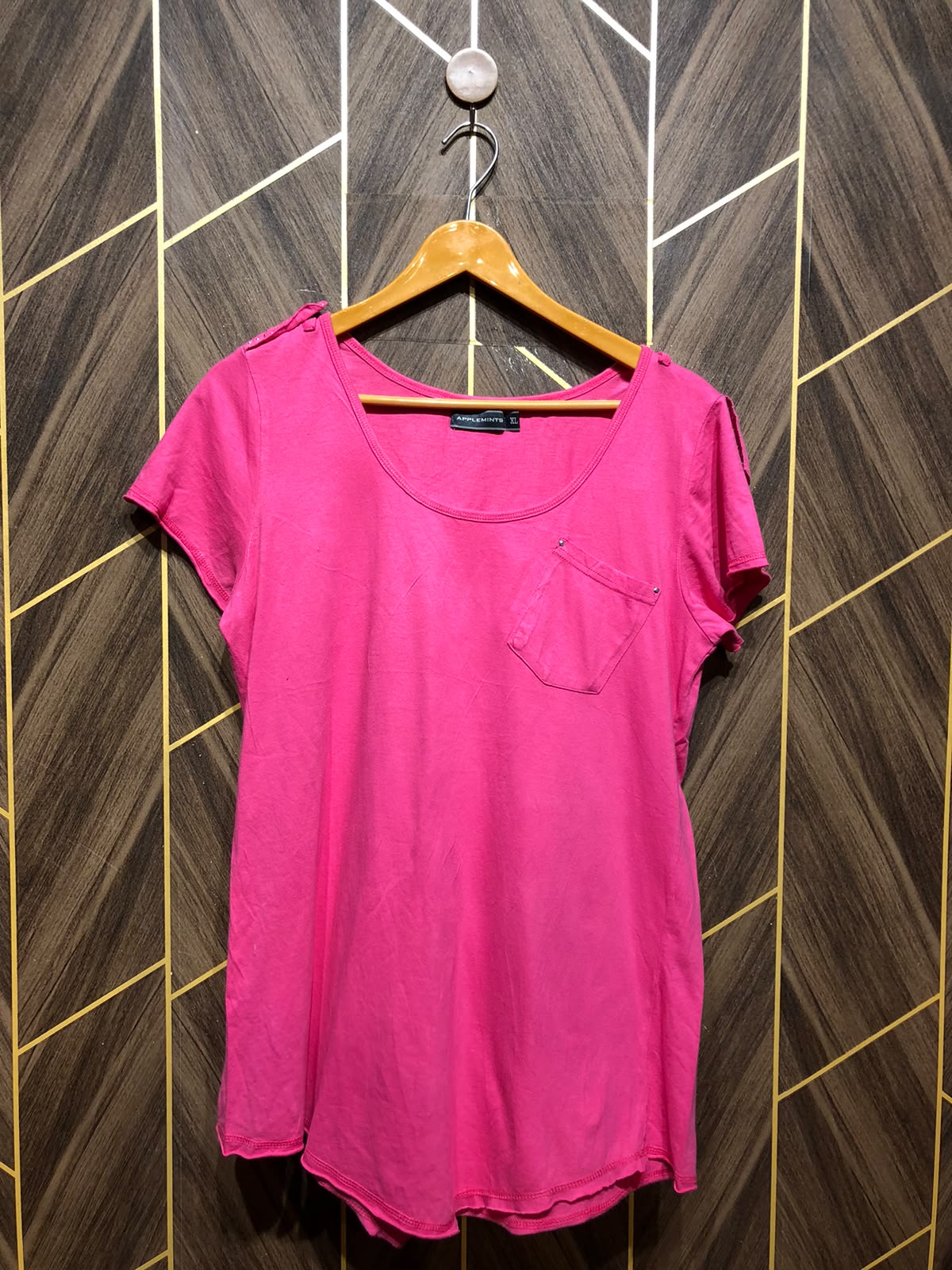 T-Shirt Jersey Medium Size Length 28