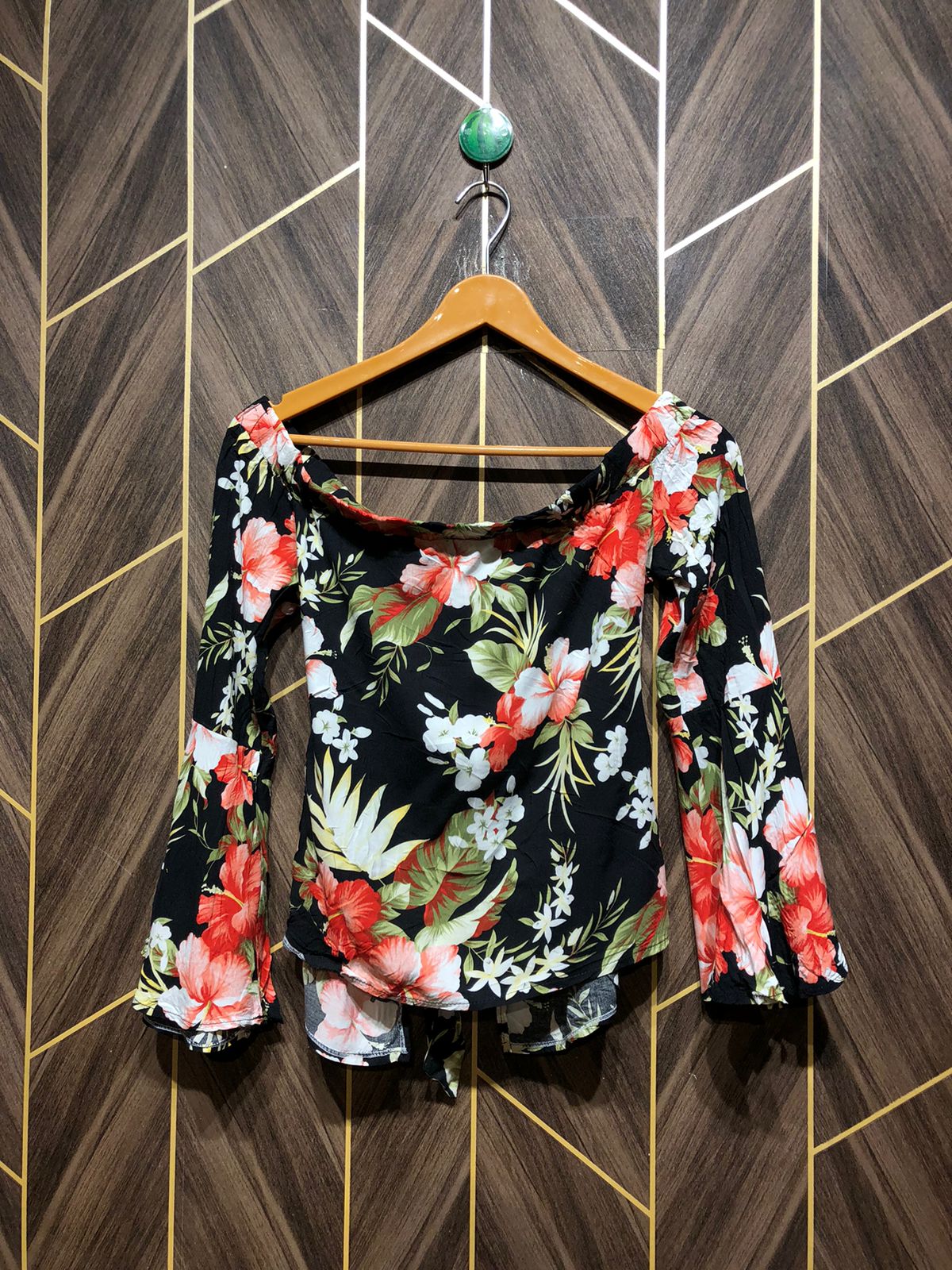 Trendy Silk CropTop Size Small