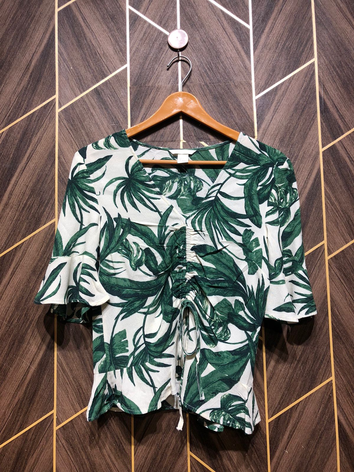 Trendy Chiffon CropTop Size Small