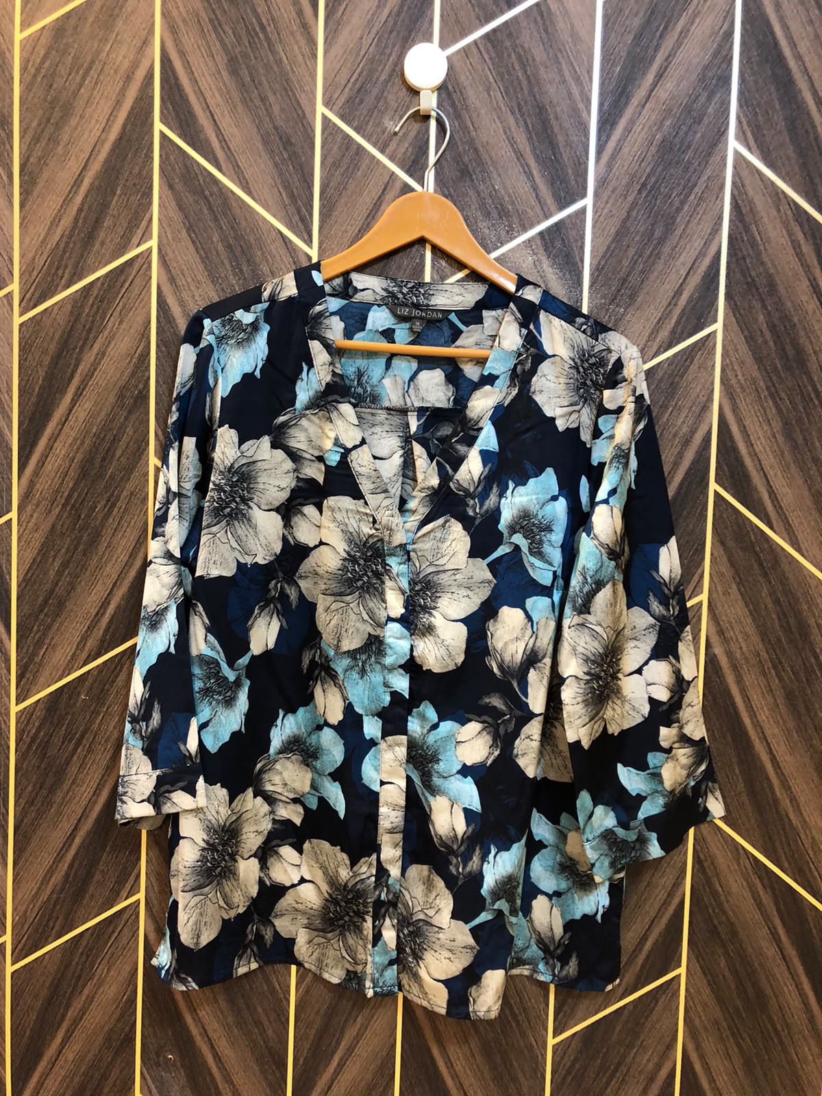 Western Top Silk – X-Large Size (Chest: 22, Length: 26 )