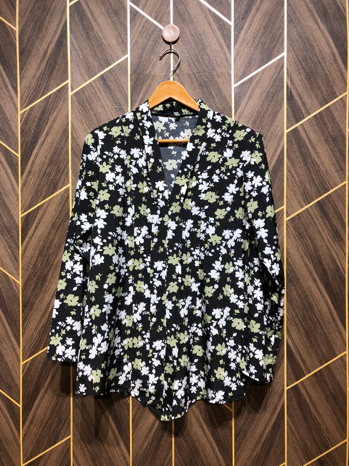 Western Top Silk – Small Size (Chest: 18, Length: 28 )