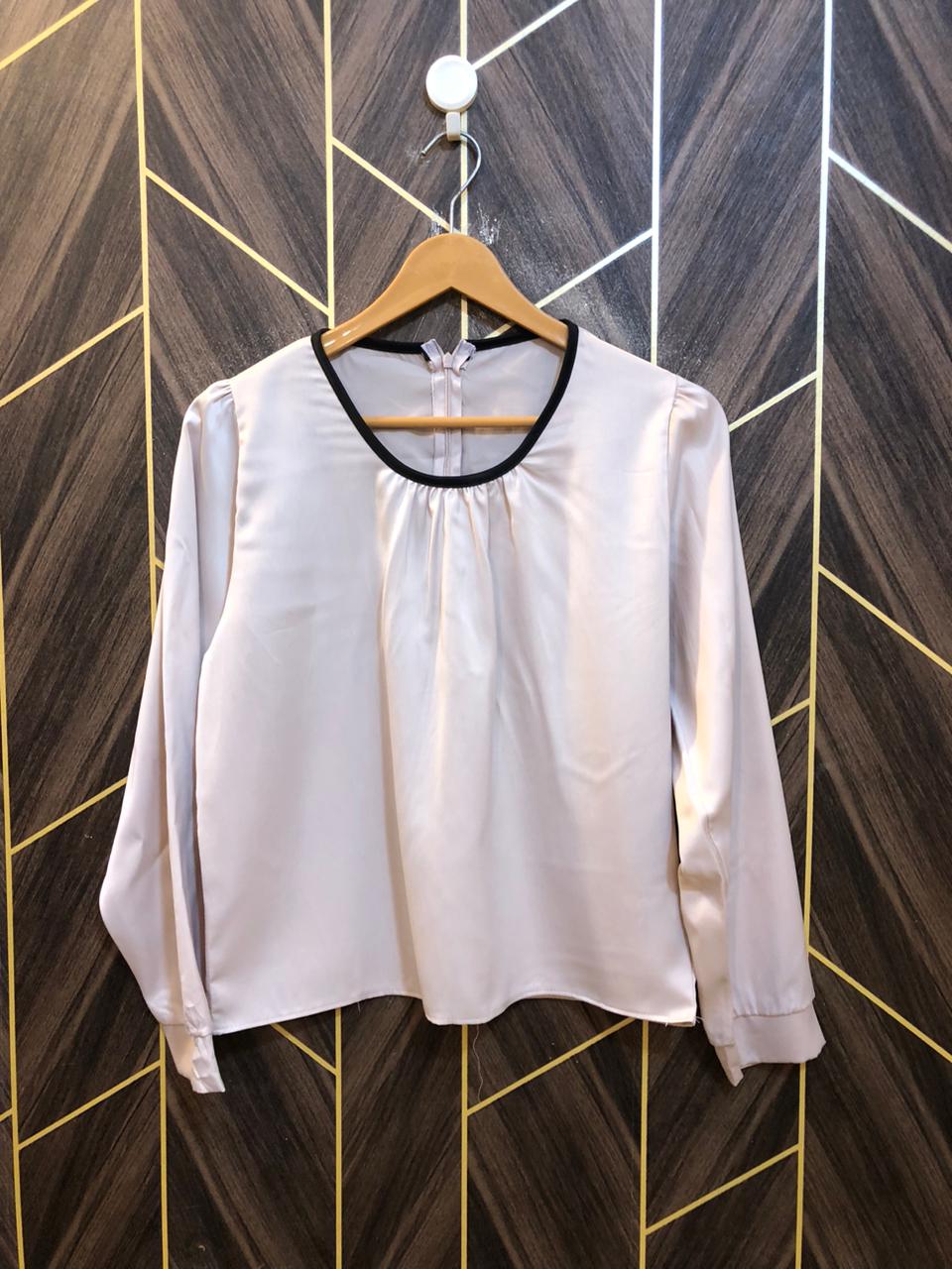 Western Top Silk – Medium Size (Chest: 19, Length: 22  crop )