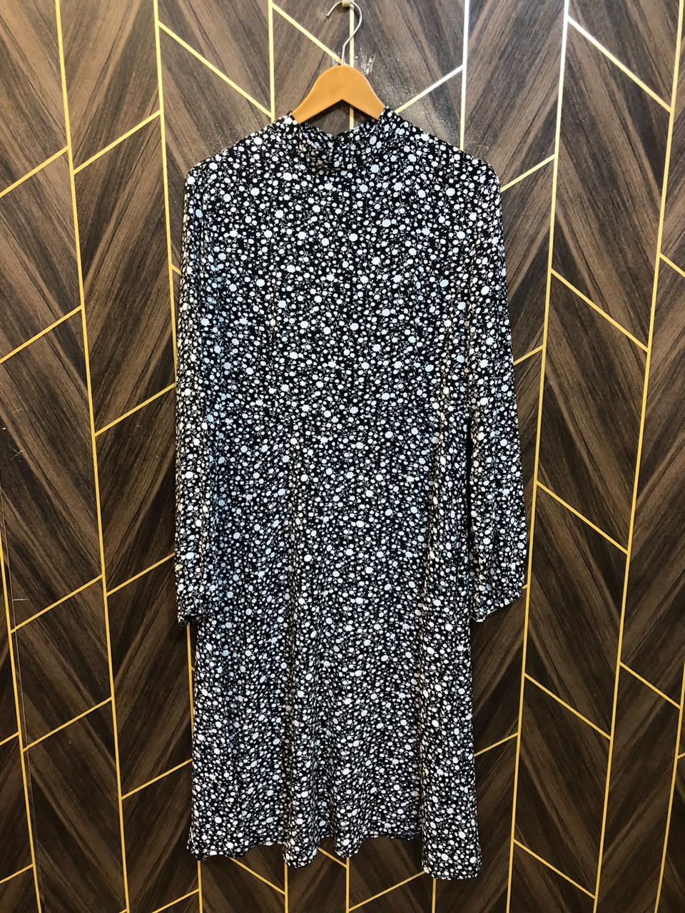 Western Long Maxi Silk Medium | Size | Chest 19 | Length 44
