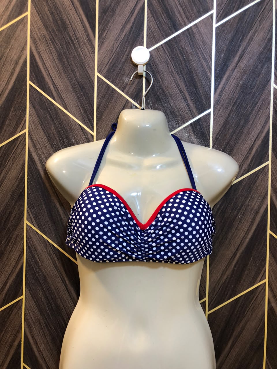 Women Sports Bra – Medium