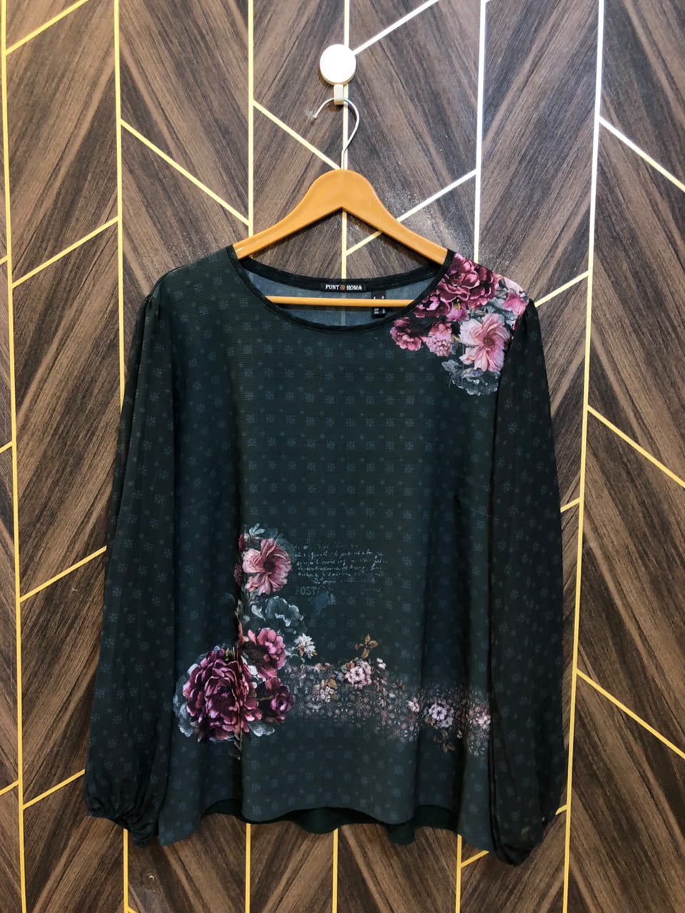 Western Top Chiffon – X-Large Size (Chest: 22, Length: 26 )