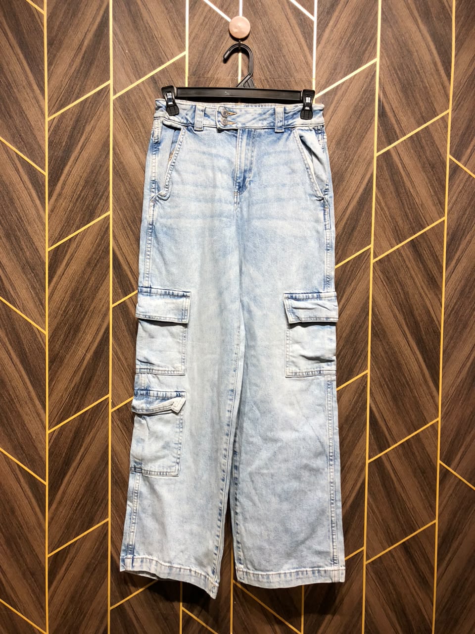 Women Wide Leg Cargo Jeans X Small | Waist 26 | Length 38