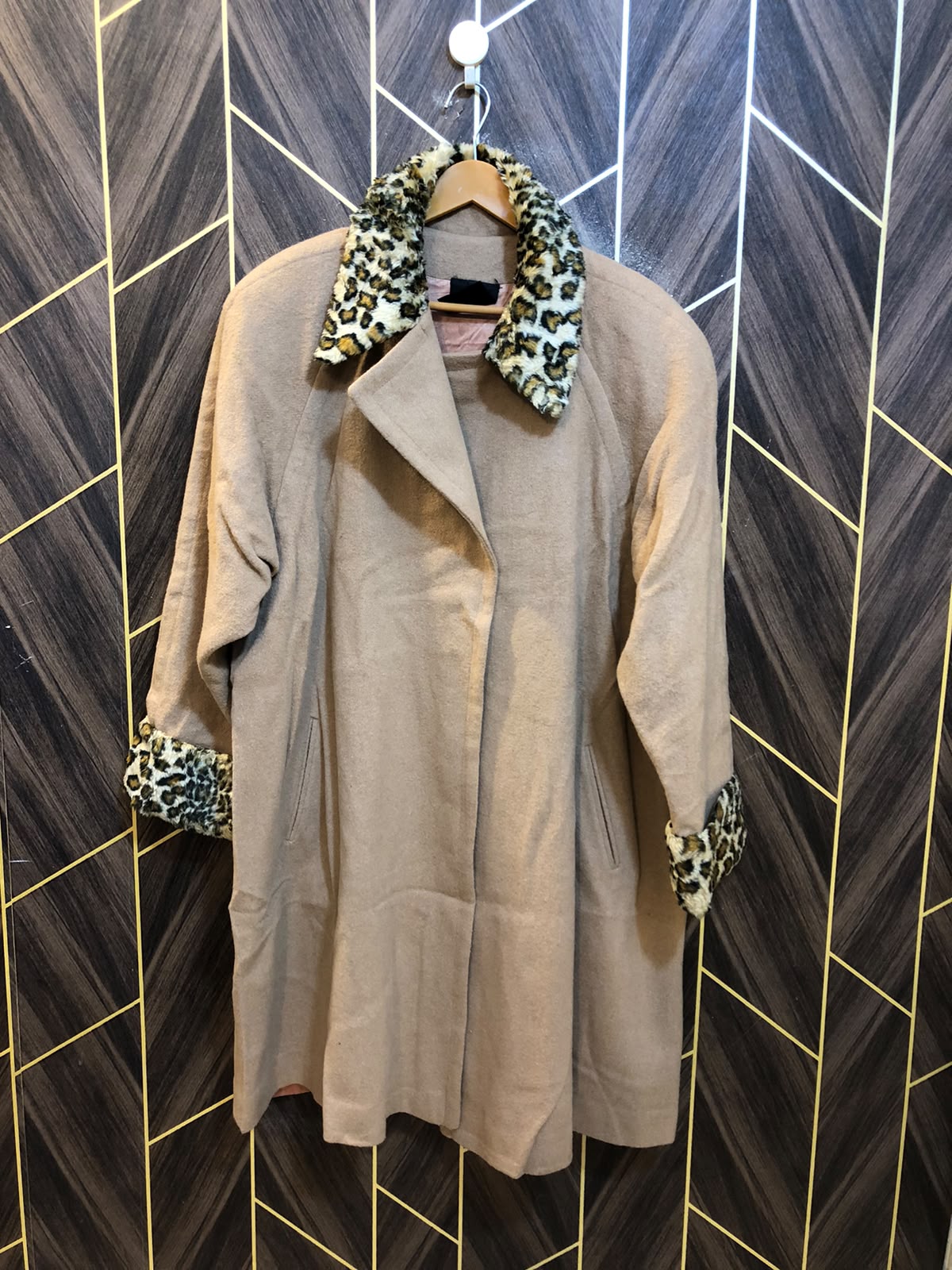 Women Wool Coat X Large | Size | Chest 22 | Length 38