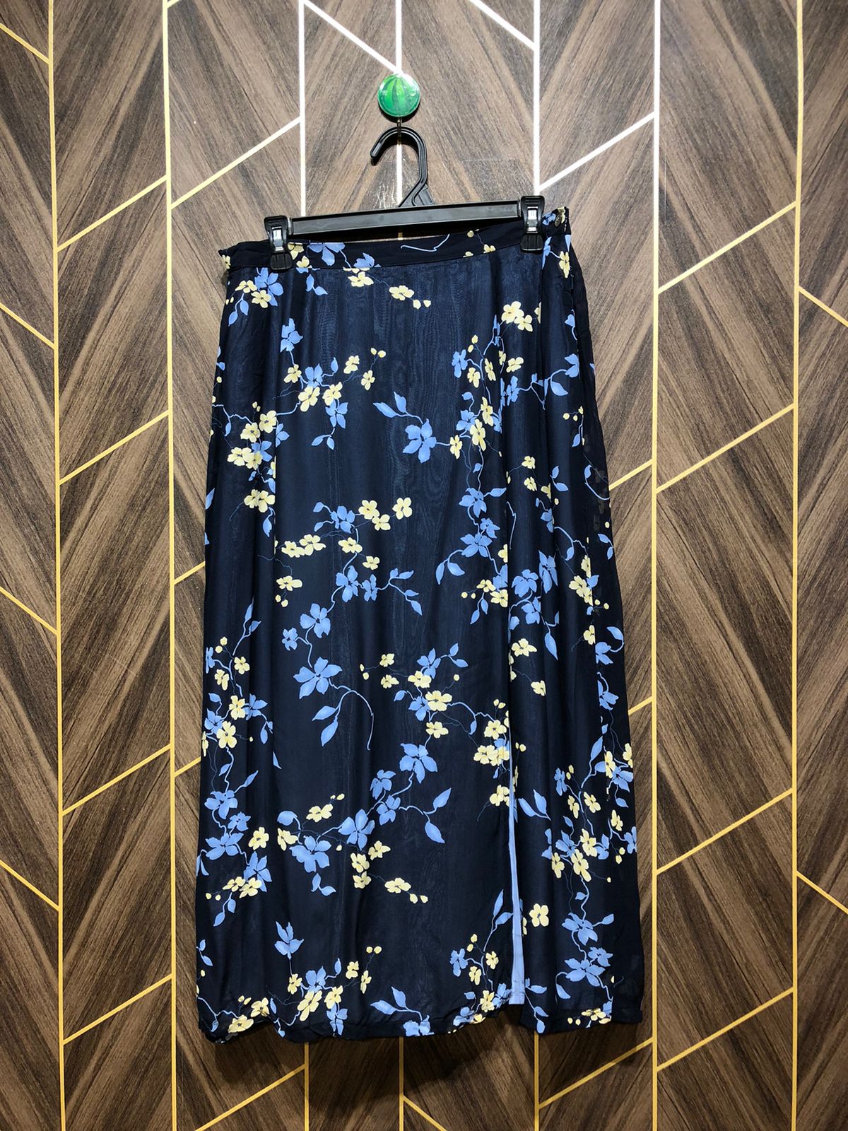 Western Chiffon Skirts Medium | Size Waist 32 | Length 33