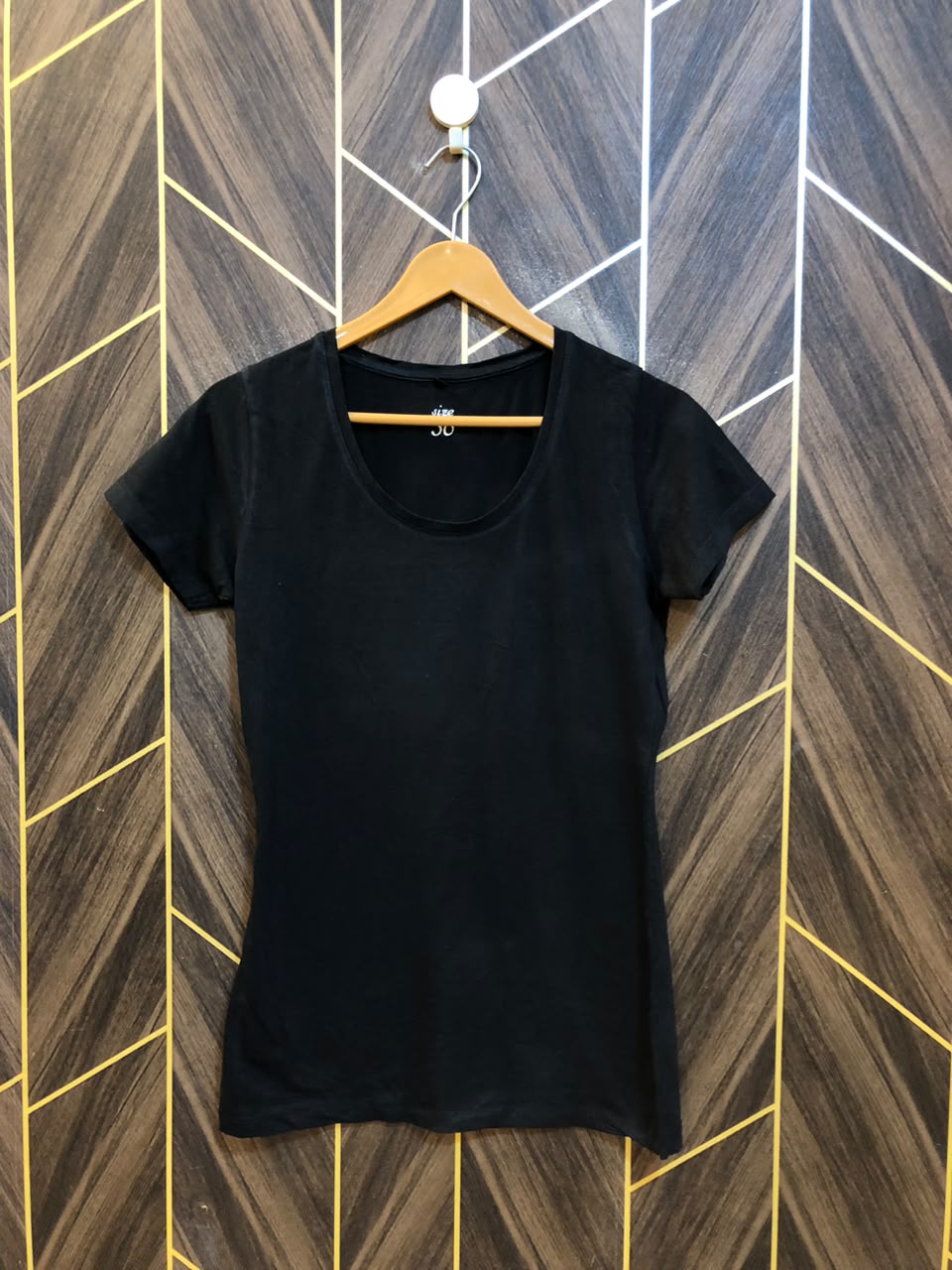 T-Shirt Jersey Small Size Length 27