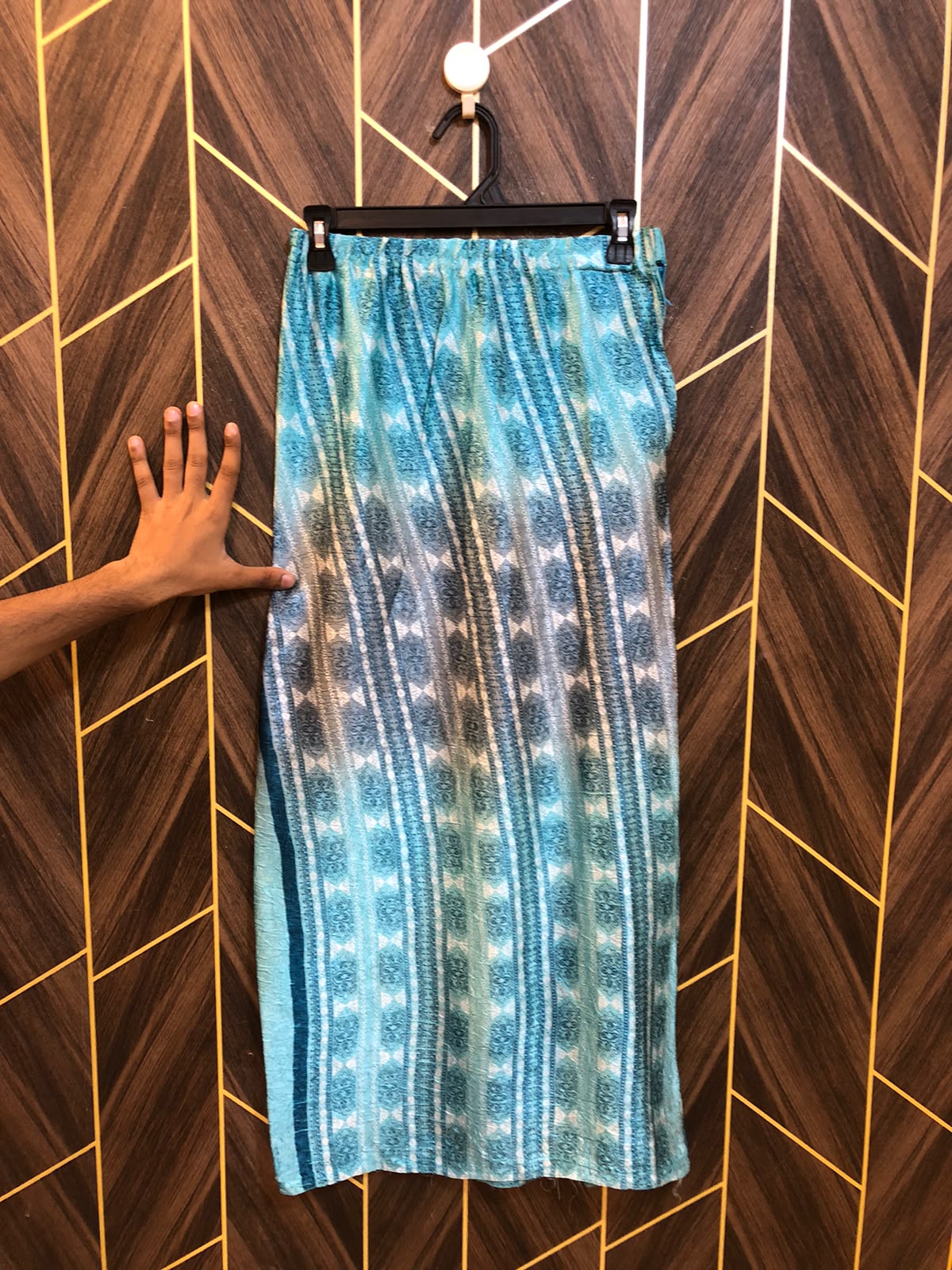 Women Skirts Silk X Small to Small | Size Waist 26–28 | Length 37