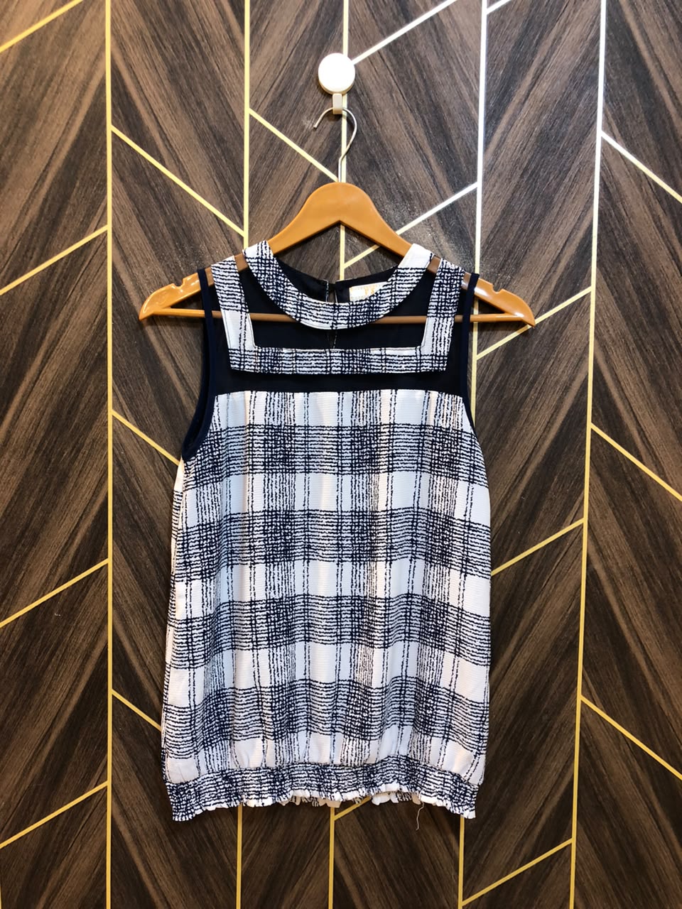 Trendy Chiffon CropTop Size Small