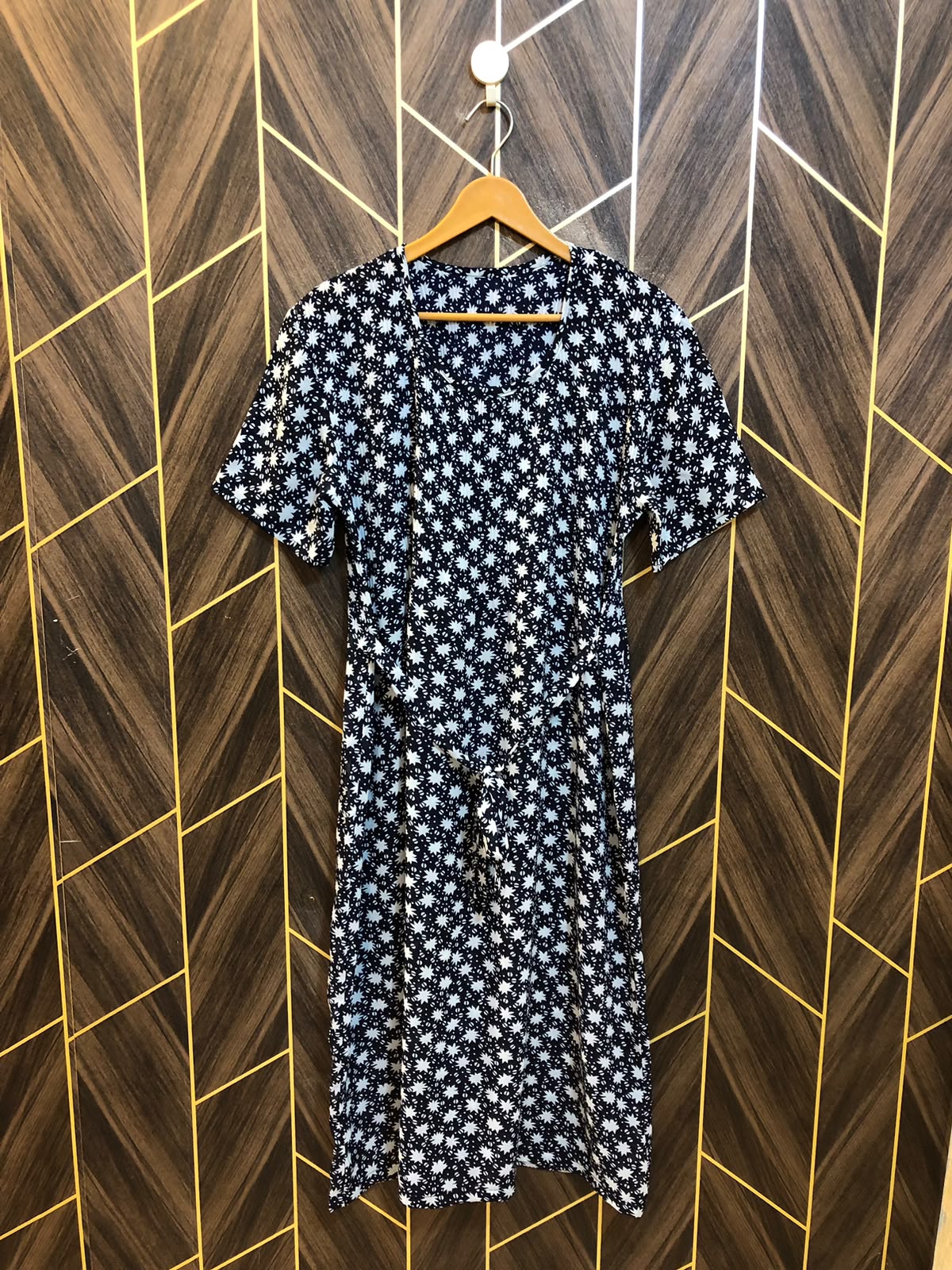 Women Long Shirt Chiffon Large | Chest 21 | Length 45