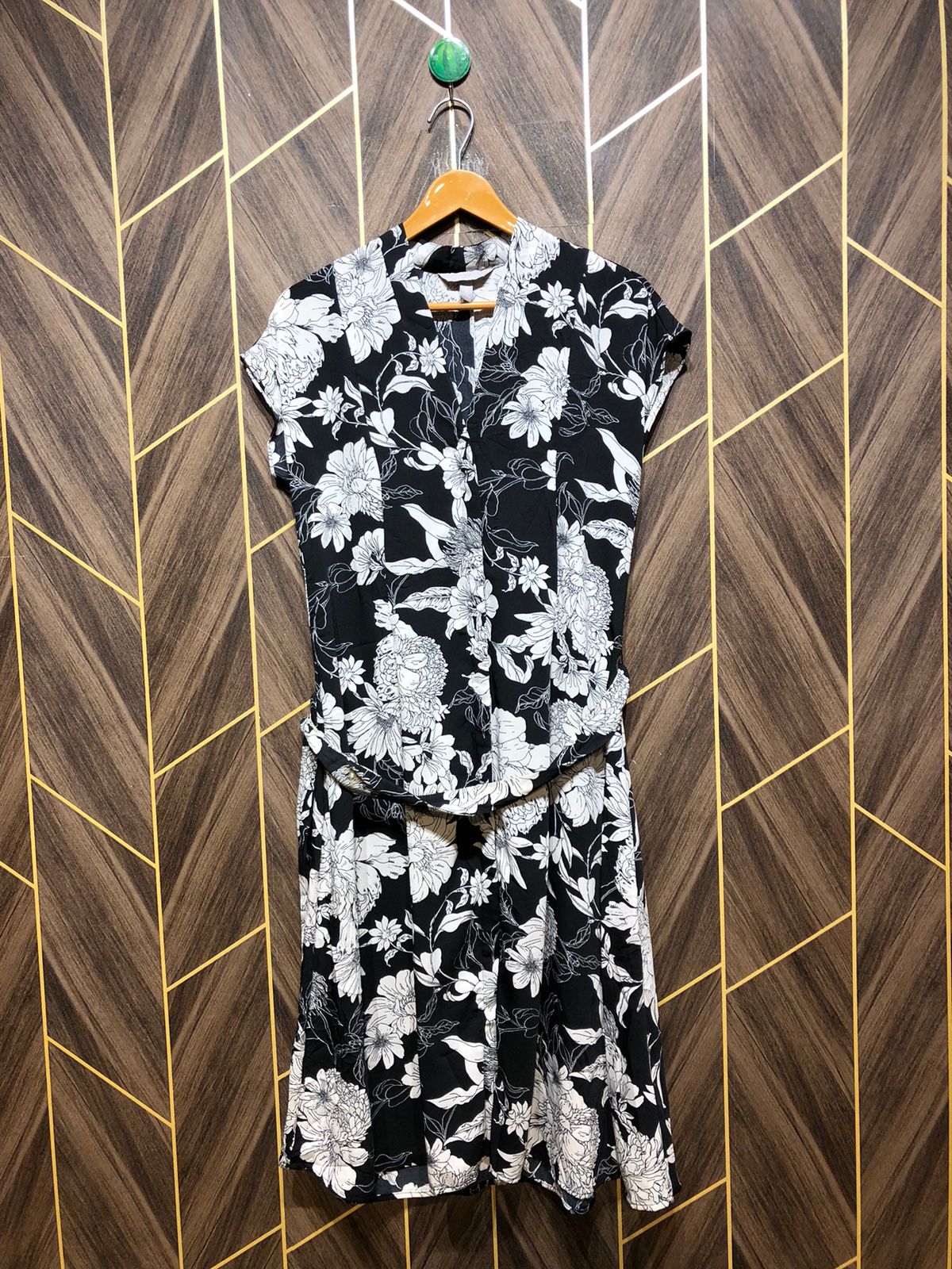 Western Long Maxi Silk Small | Size | Chest 18 | Length 43