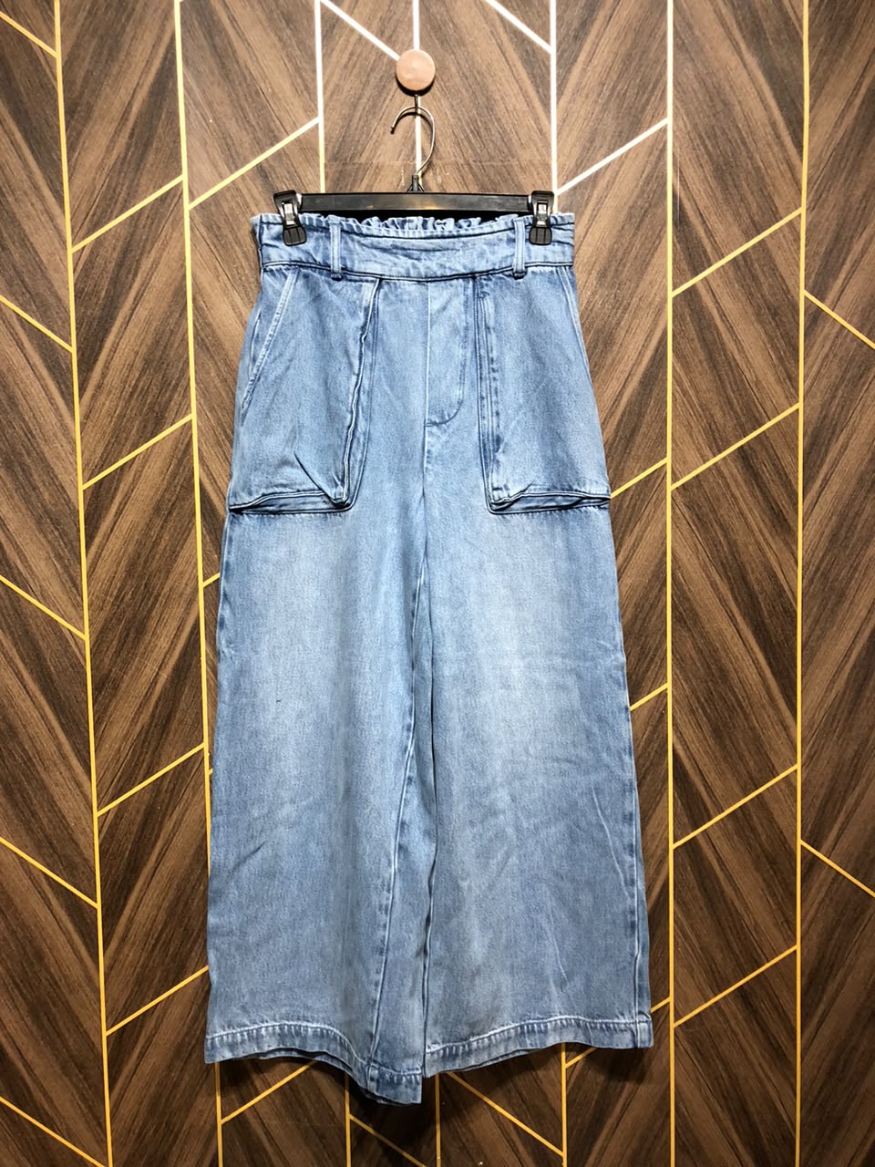 Women Wide Leg Jeans Small | Waist 28 | Length 38