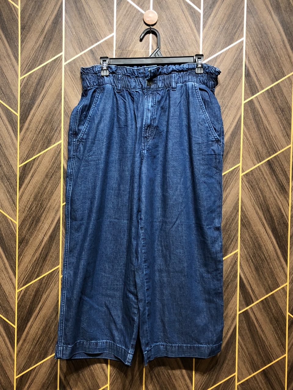 Women Wide Leg Jeans Medium to Large | Waist 32–34 | Length 33