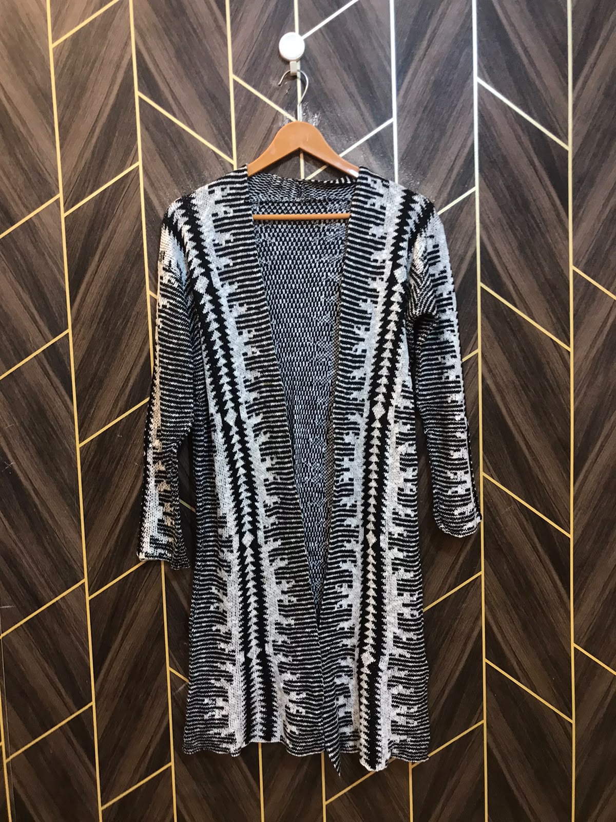 Women Wool Cardigan Sweater Small | Size | Chest 18 | Length 35