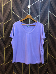 T-Shirt Jersey Medium Size Length 26  baggy
