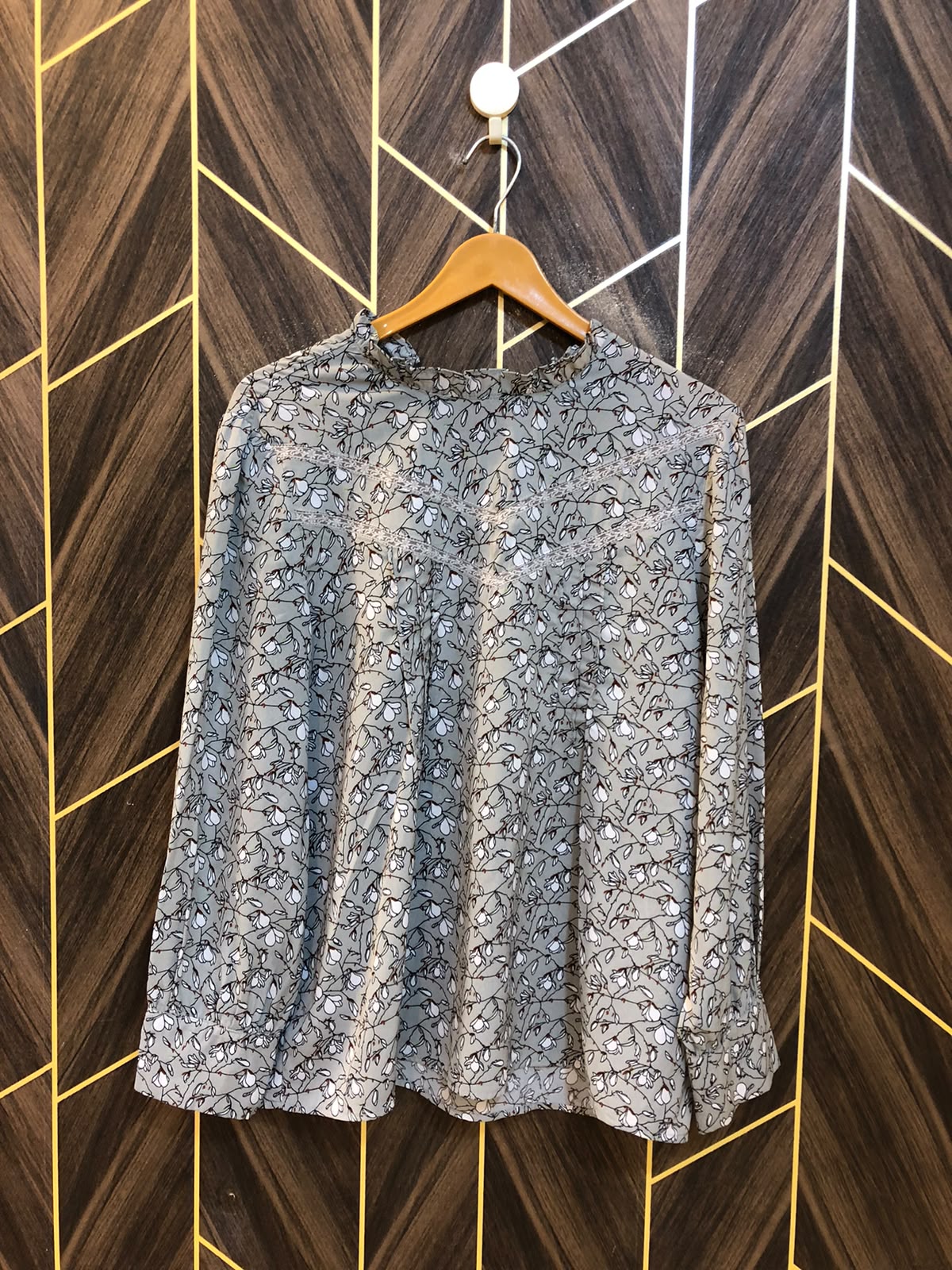 Western Top Chiffon – Large Size (Chest: 20, Length: 25 )
