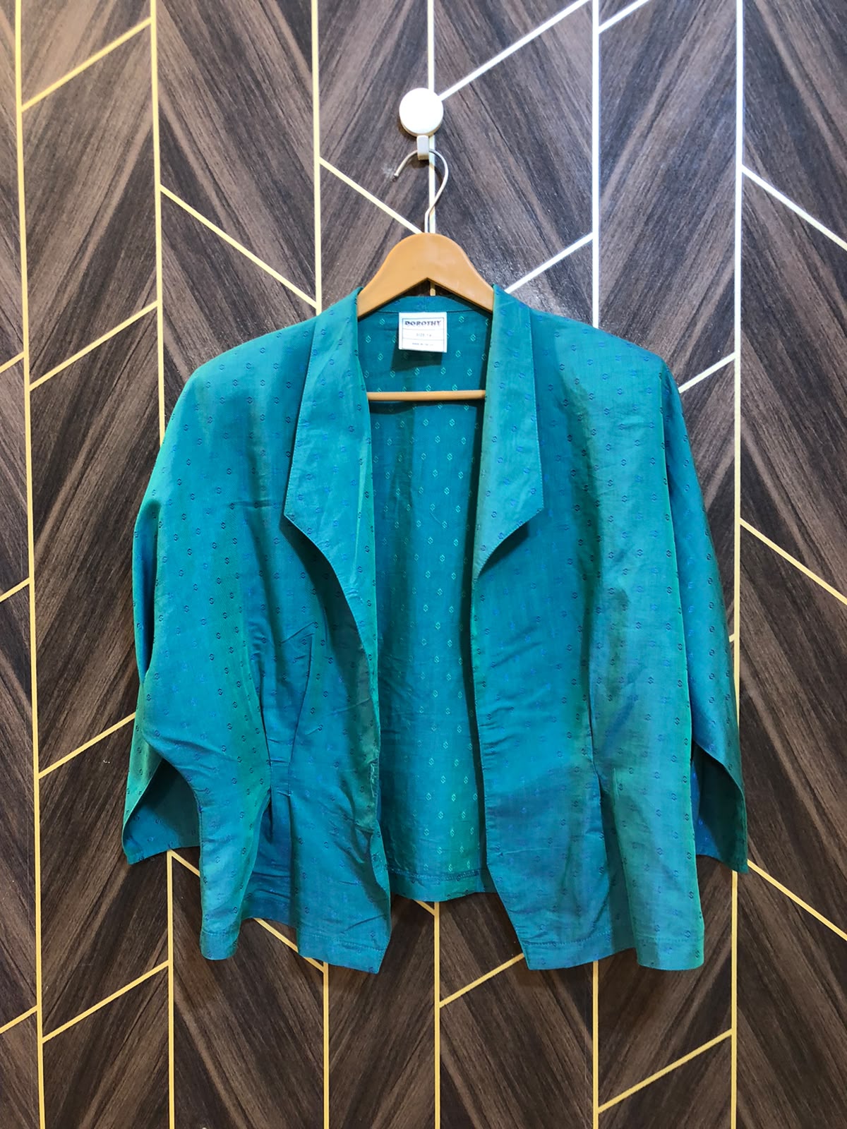 Trendy Chiffon CropTop Size Medium to Large  Baggy