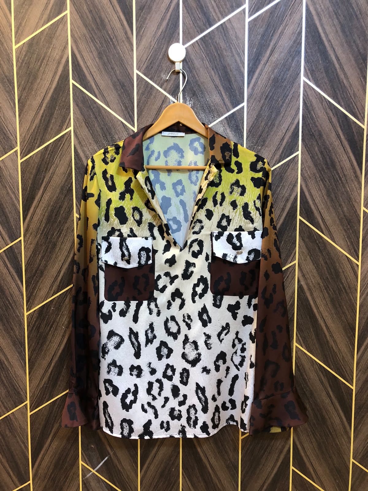 Western Top Silk – Large Size (Chest: 21 , Length: 22 )