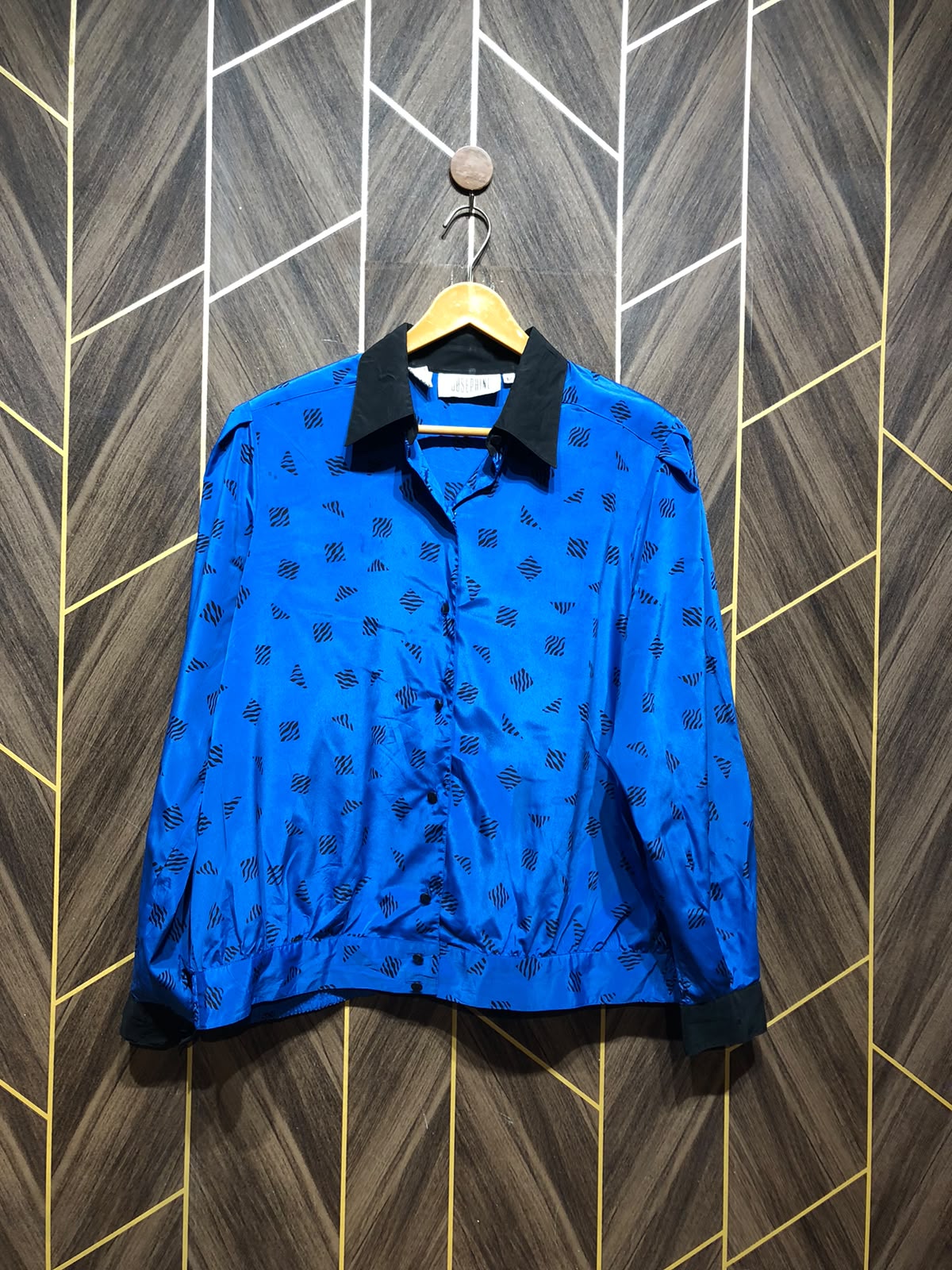 Western Top Silk – 1XL Size (Chest: 23, Length: 25  )