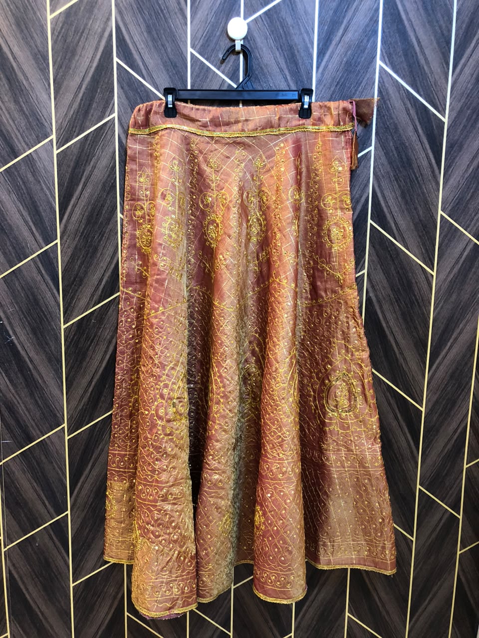 Women Skirts Silk Large | Size Waist 34 | Length 40