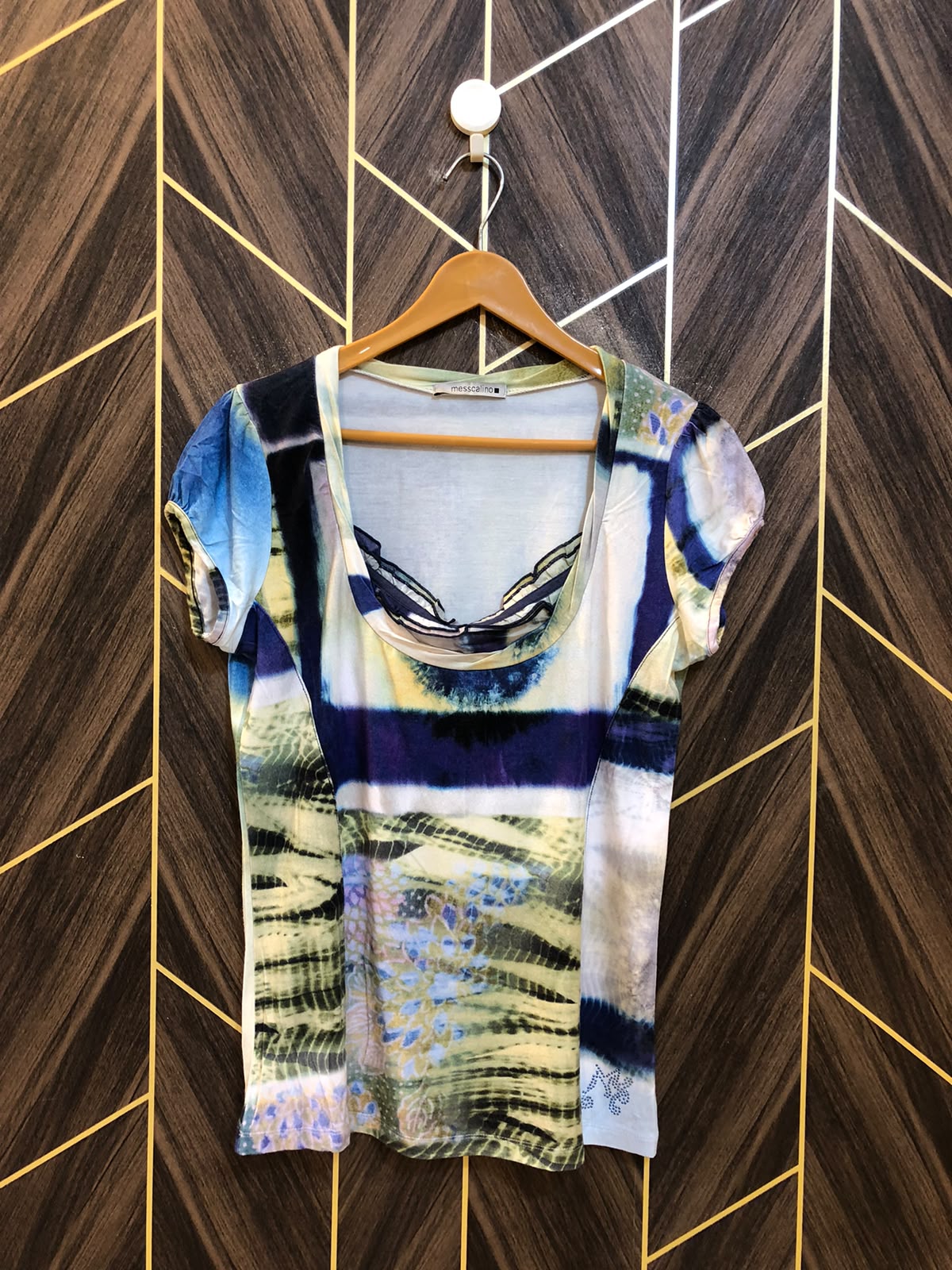 T-Shirt Jersey Medium Size Length 24