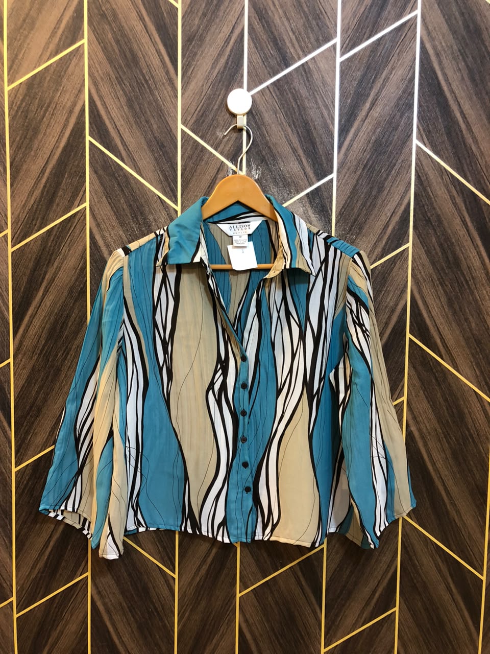 Western Top Chiffon (See Through) – Medium Size (Chest: 19, Length: 20  )