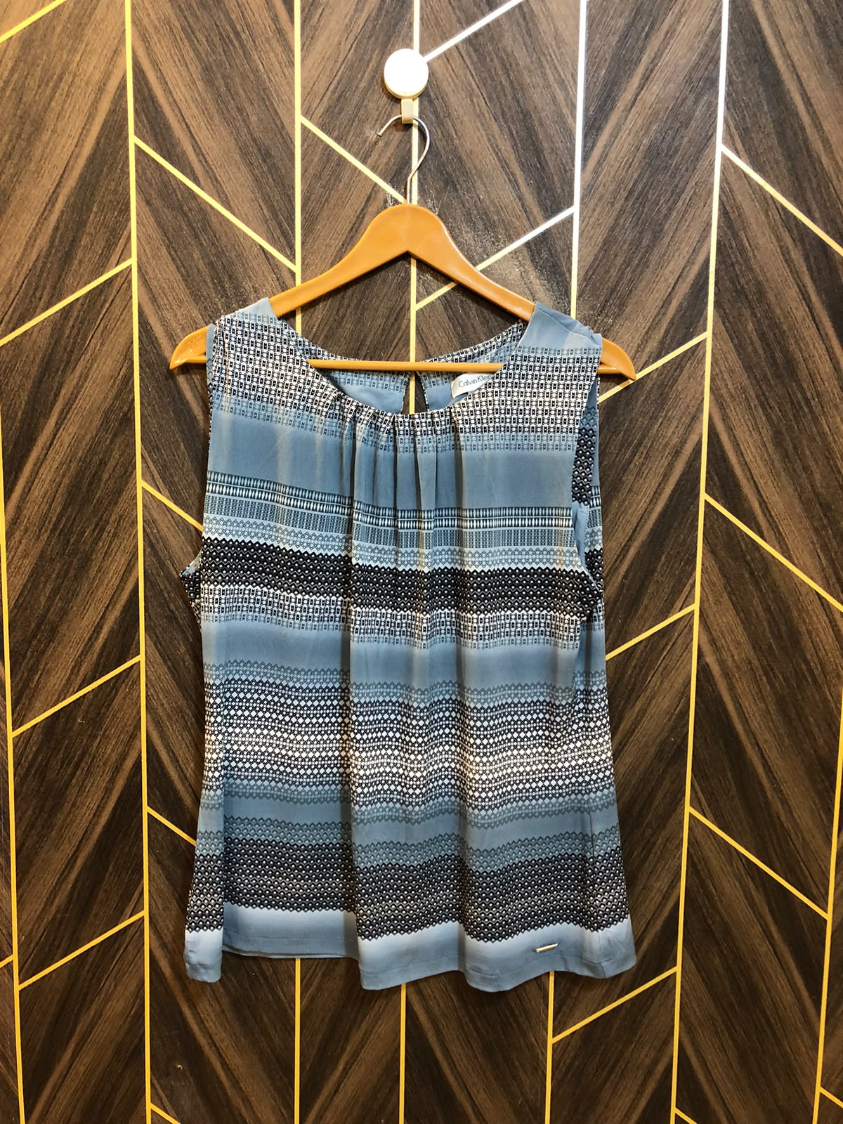Trendy Jersey CropTop Size Large