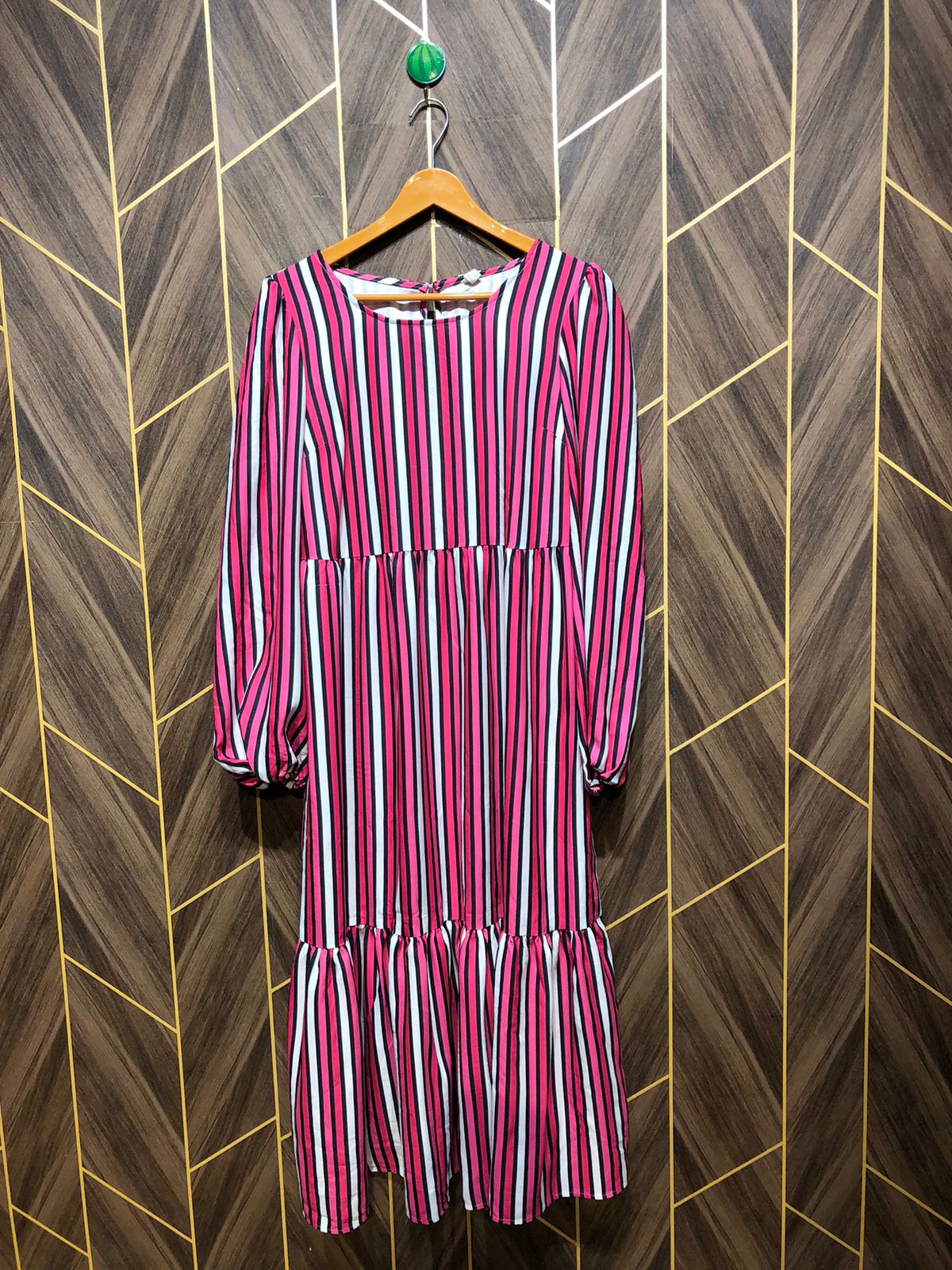 Western Long Maxi Chiffon X Large | Size | Chest 21 | Length 49
