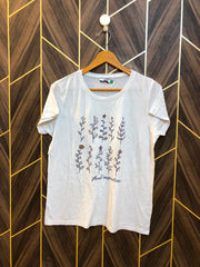 T-Shirt Jersey Medium to Large Size Length 25